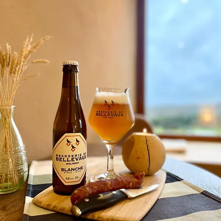 Le Pre De Regine Et Joseph